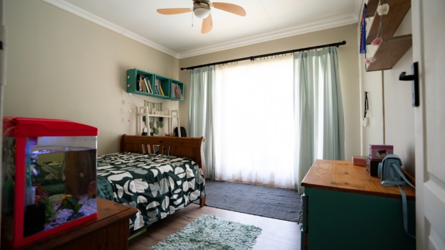 4 Bedroom Property for Sale in Wilkoppies North West